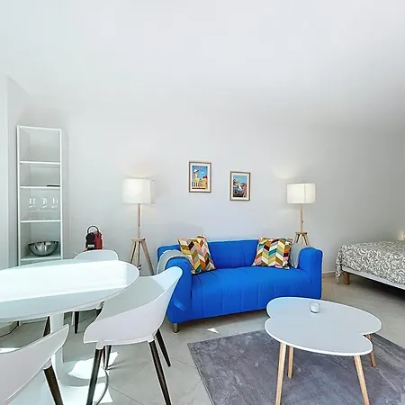 Daire A Juan-les-pins 2 Pers. - Fr-1-789-8 Antibes